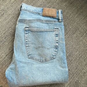 NWOT men’s AE jeans